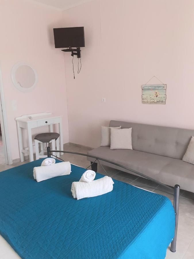 Issos Apartments 圣乔治斯 外观 照片